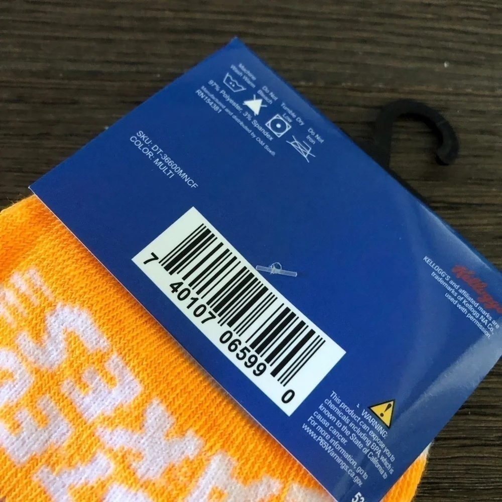 Kelloggs Frosted Flakes men’s crew socks size 6-12